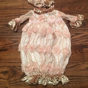 Haute baby gown set